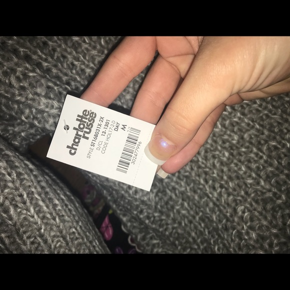 Sweater - Picture 3 of 3